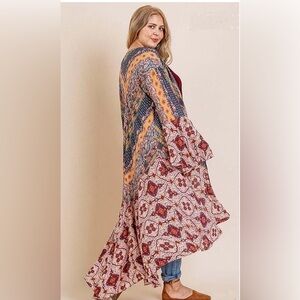 Umgee Fabulous Flared and Funky🌻Colorful Floral Bohemian Patterned Kimono Size L
